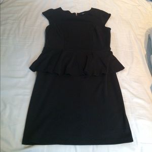 Short Sleeve Peplum Black Dress