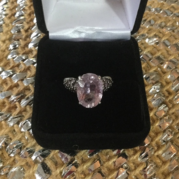 Estate Jewelry - Rose Du France Amethyst Ring