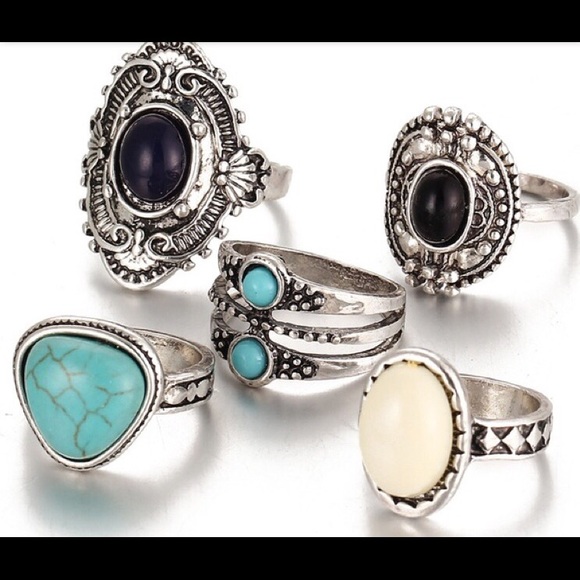 Sold out - Picture 3 of 3