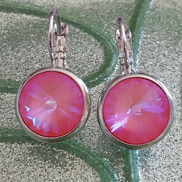 Ultra Pink Drop Earrings - Picture 1 of 1