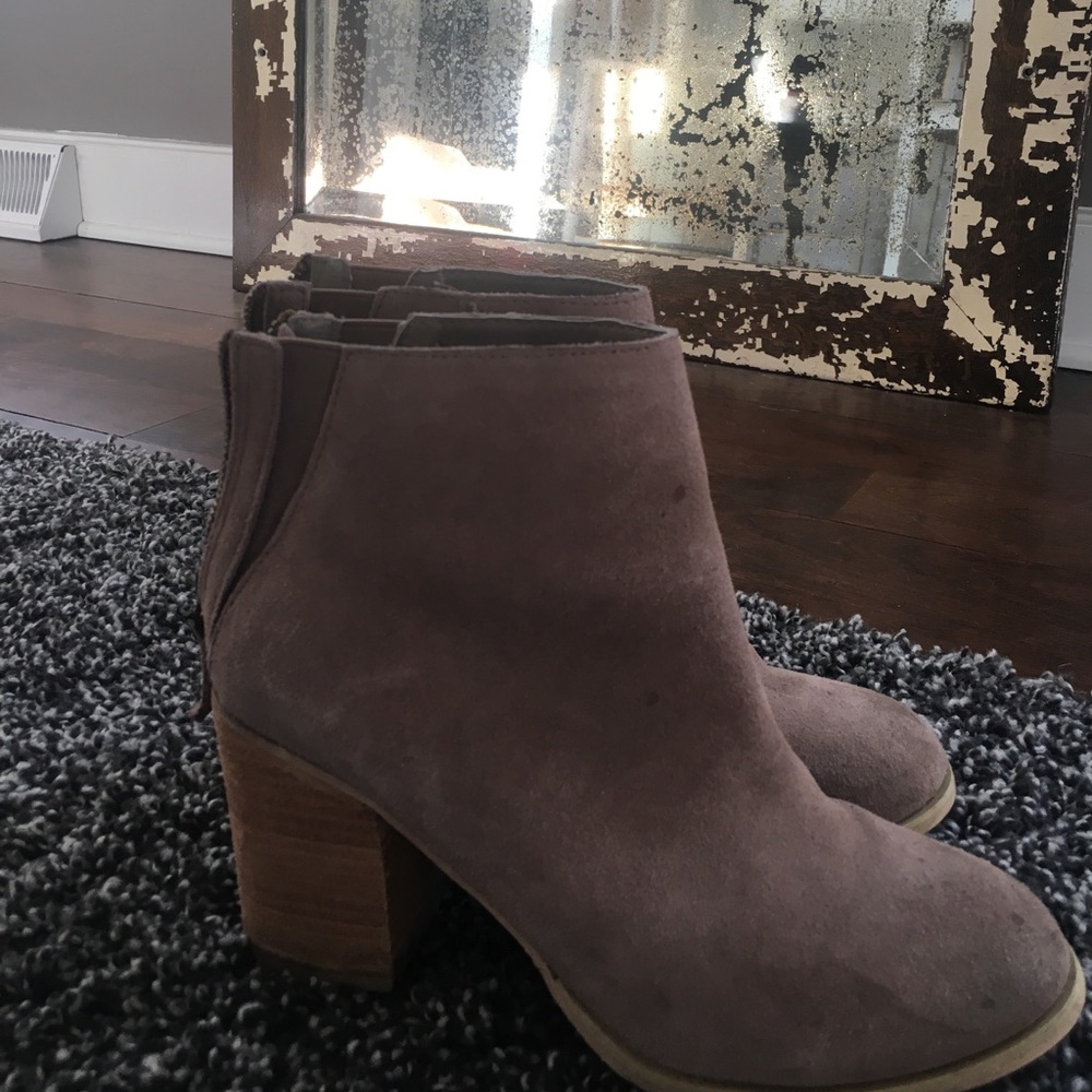 Urban Outfitters suede tan booties or ankle boots
