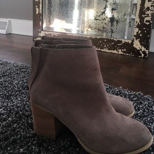 Urban Outfitters suede tan booties or ankle boots