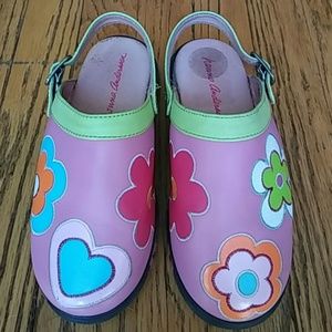 Hanna Andersson Leather Clogs EU 31 (US 13)
