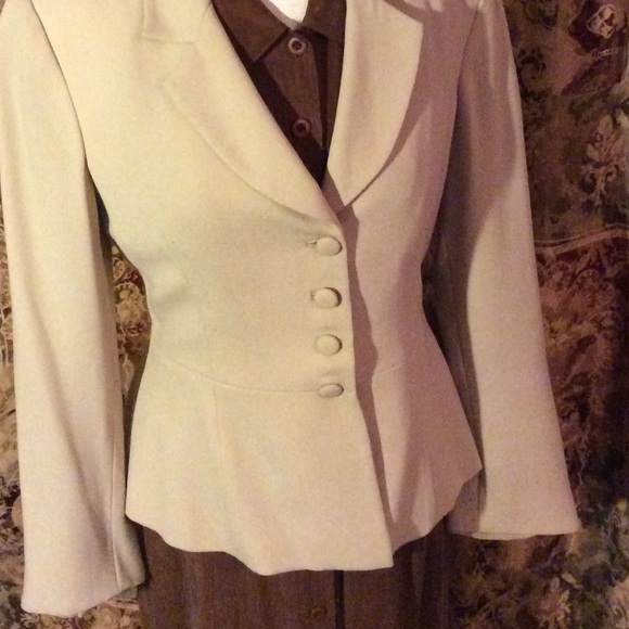 Vtg classy beige jacket by IRIS - Picture 5 of 6