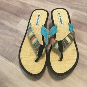 Steve Madden Pastel stripe platforms. Comfy!👌