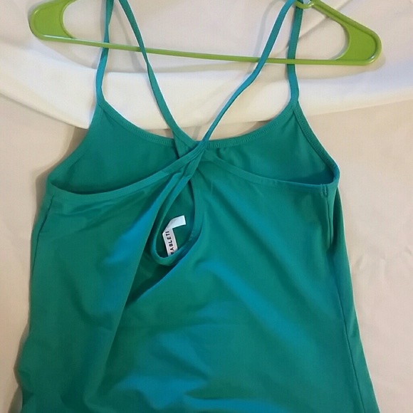 Fabletics penny tank - Picture 2 of 3