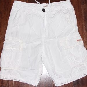 💥SOLD💥True religion White Cargo Shorts