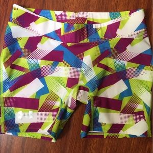 Underarmour spandex shorts
