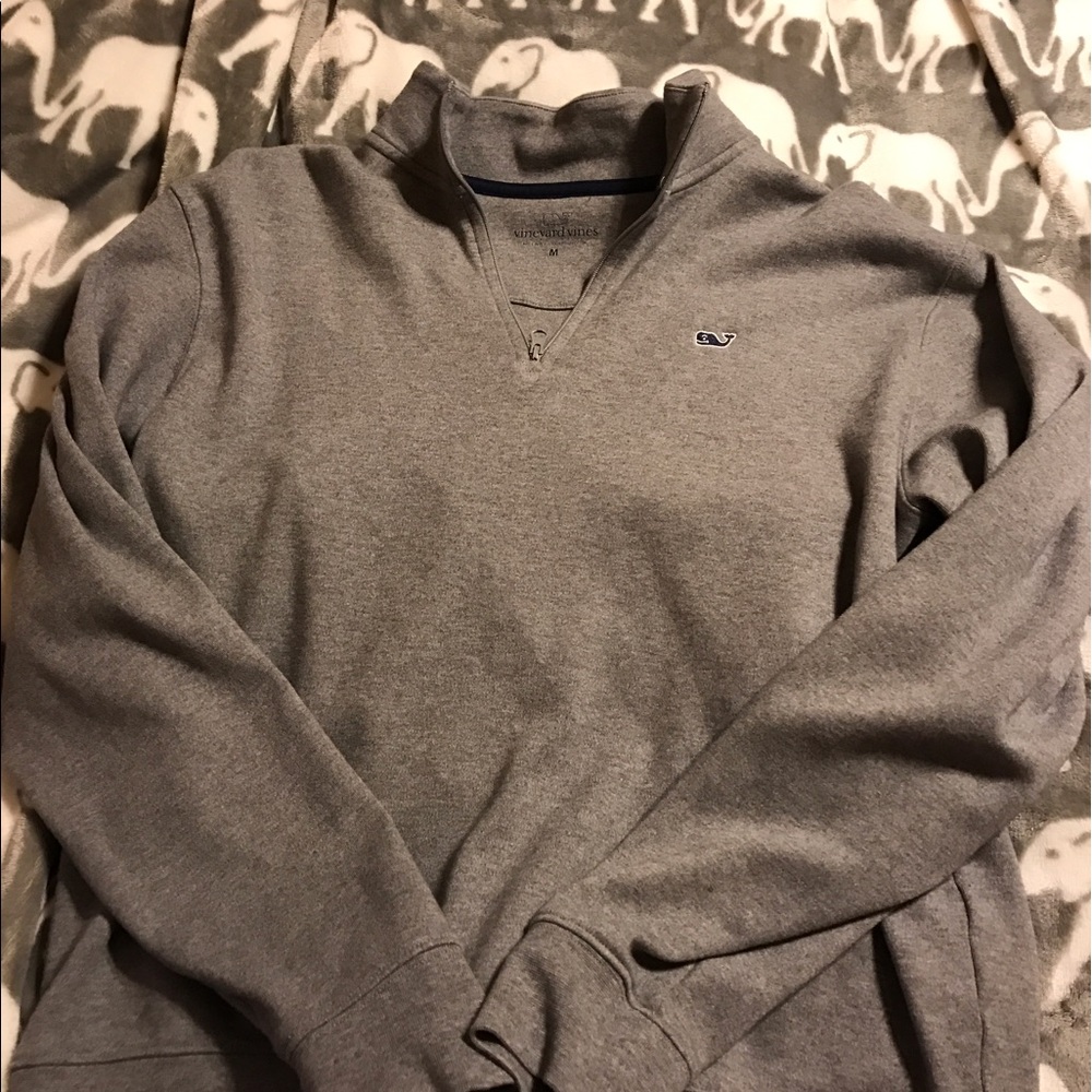 Vineyard Vine Grey Pullover - image 1