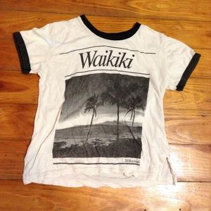 Brandy Melville cropped t-shirt 🌷