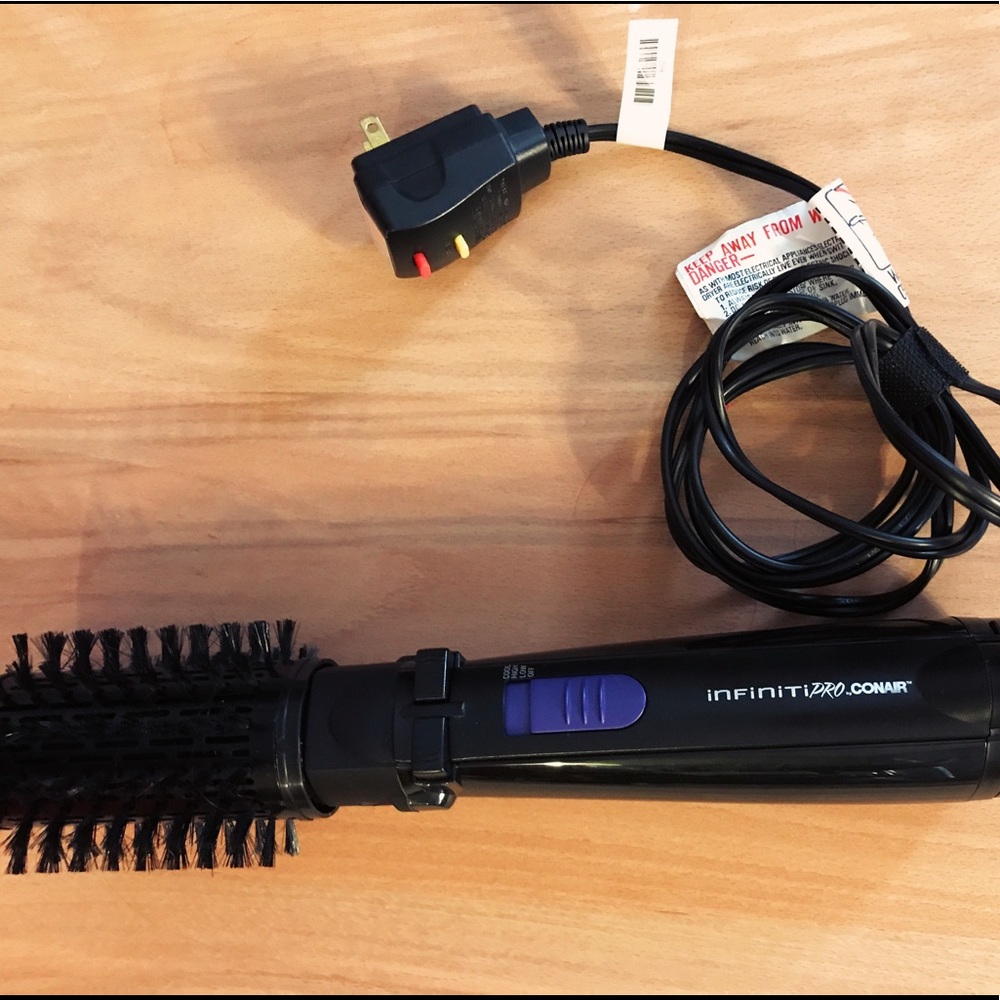 Infiniti pro Conair rotating hair styler
