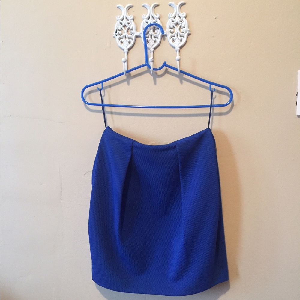 Dark blue skirt preowned_torn_ronny kobo