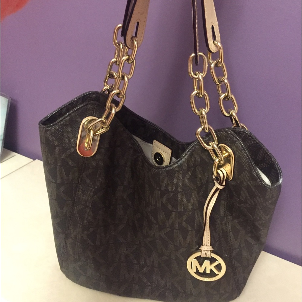 Michael Kors purse