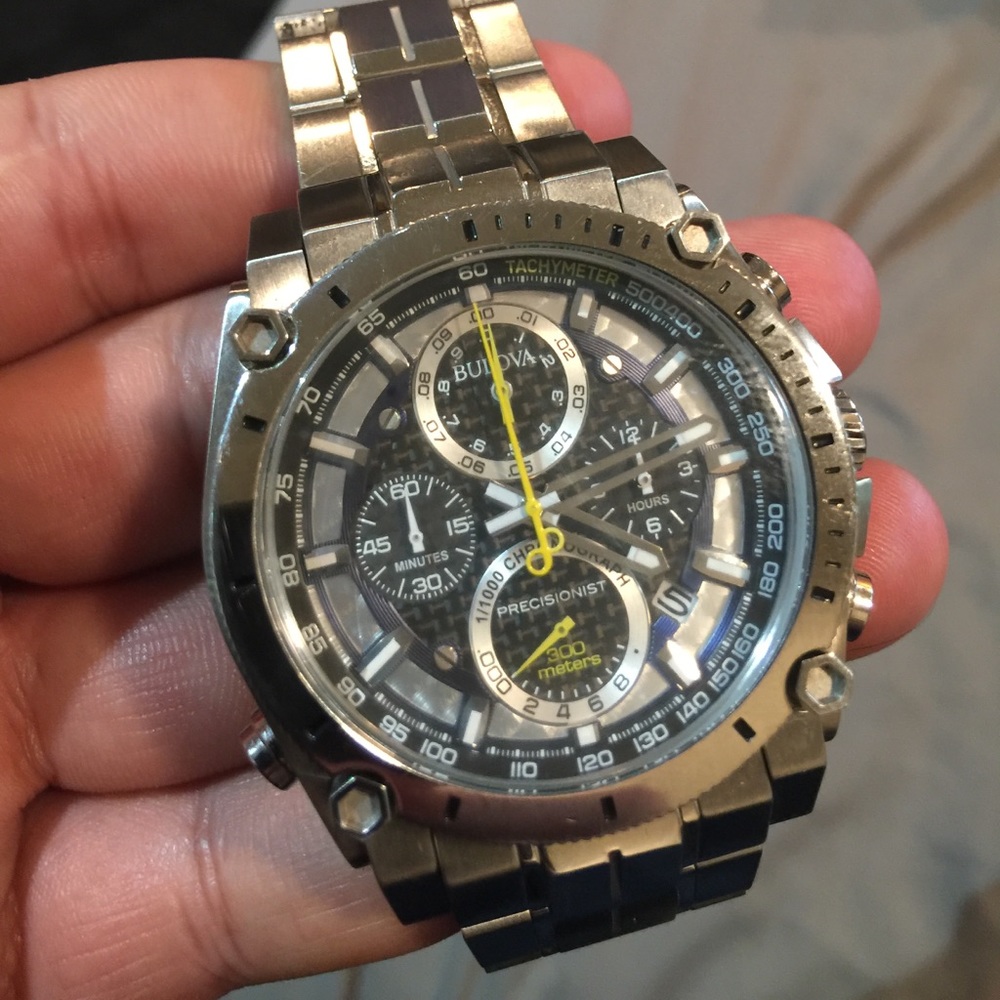 Bulova precisionist 96b175