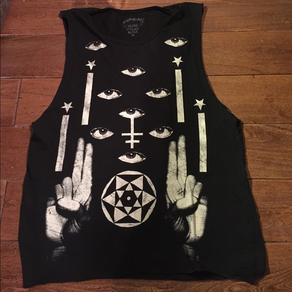 Hex Muscle Tee - Picture 3 of 5