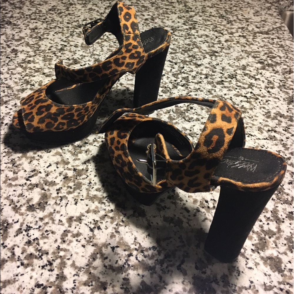Cheetah wedges