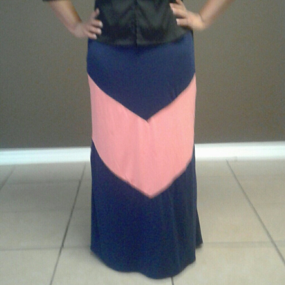 Chevron maxi skirt