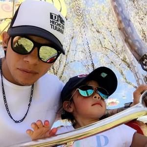 Meet your Posher, Javier