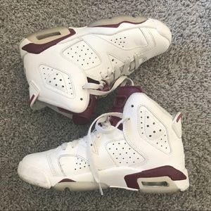 Jordan 6 Maroon size 4Y 6US