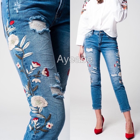 Denim - Distressed skinny denim jean embroidered M sold