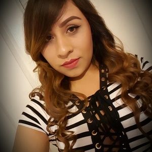 Meet your Posher, Mayra