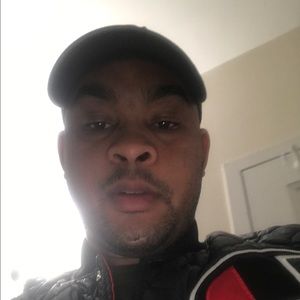 Meet your Posher, Julio