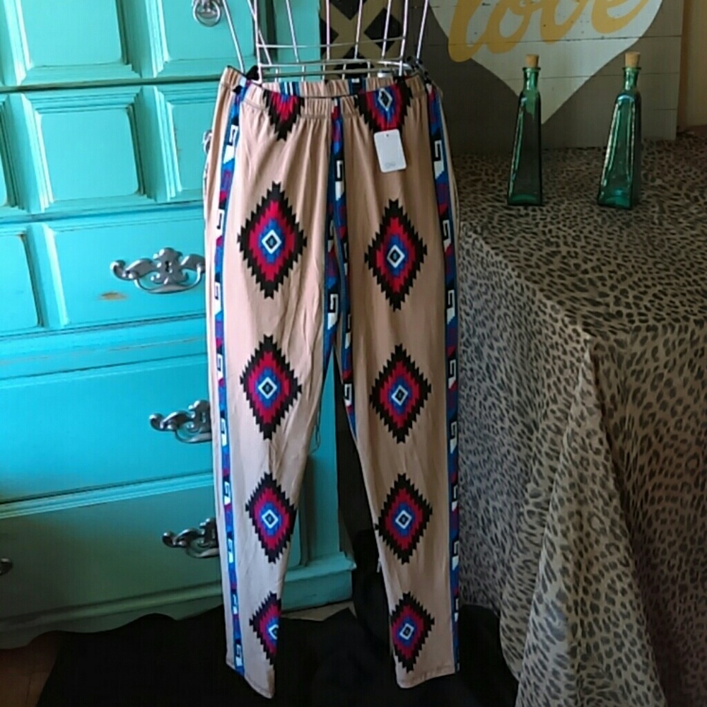 NWT J&K Leggings