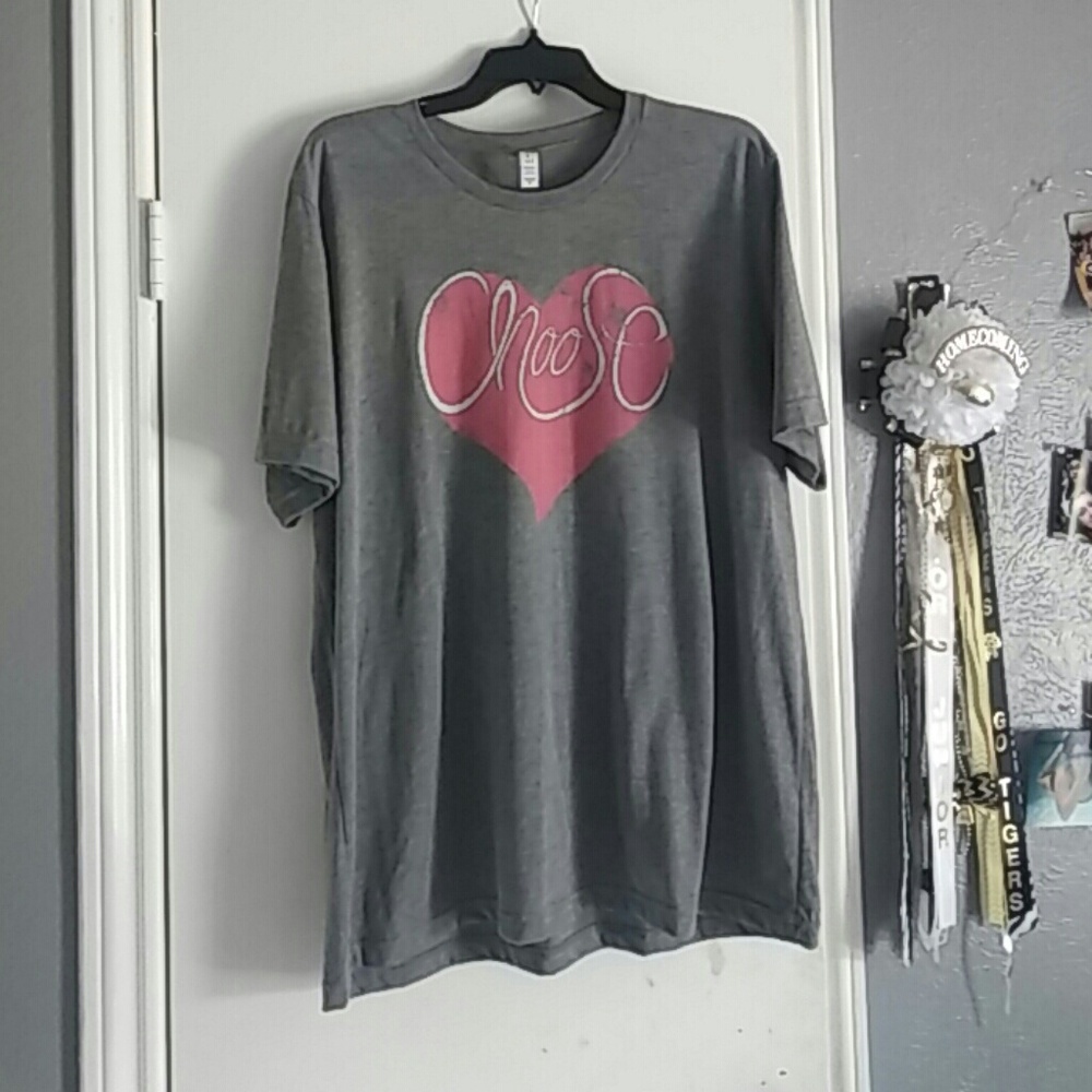 "Choose Love" T-Shirt