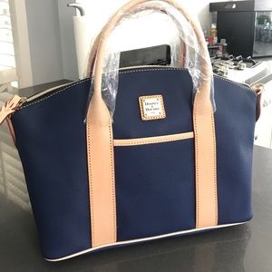 BNWT Dooney & Bourke Madeline Satchel