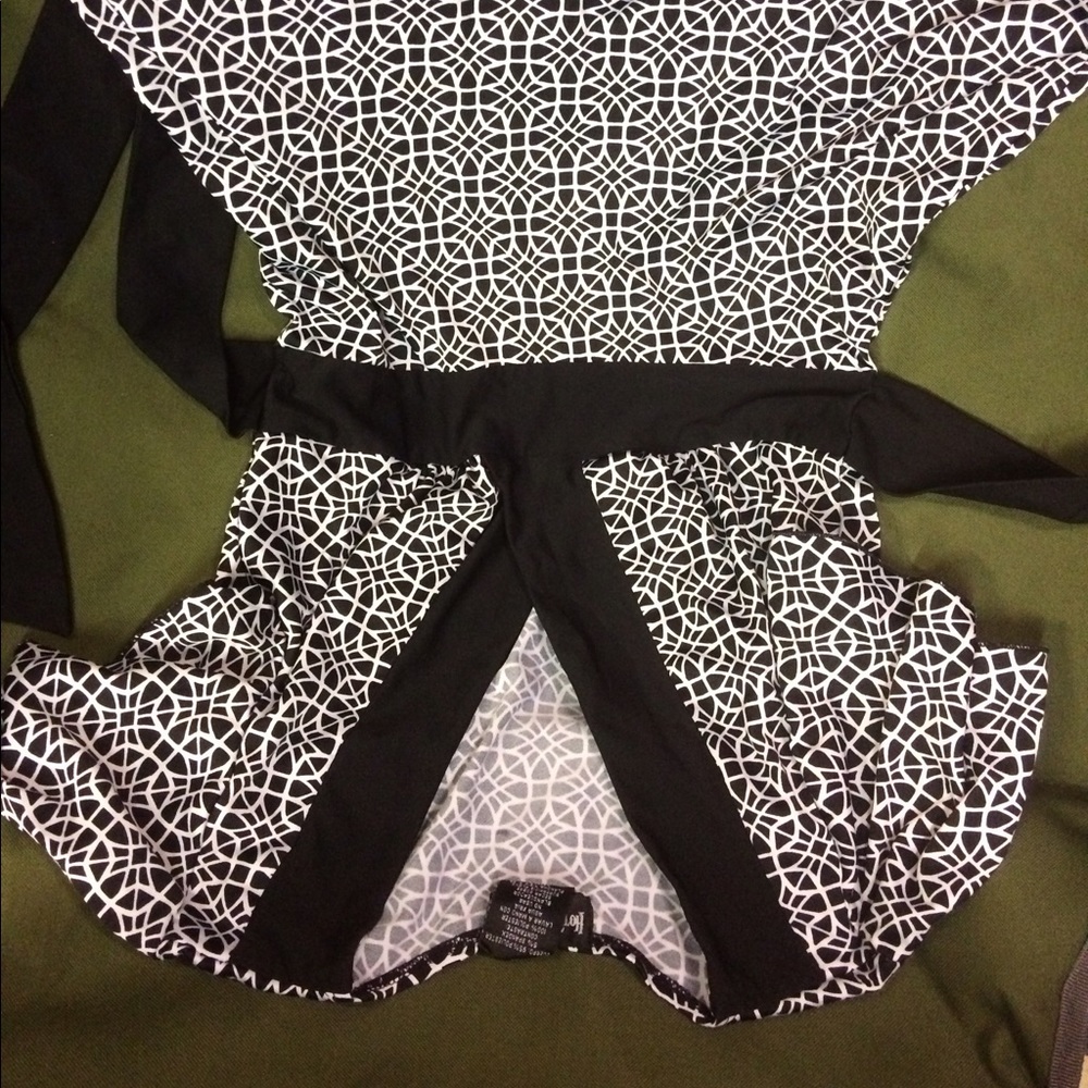 Pattern. Tie waist ..