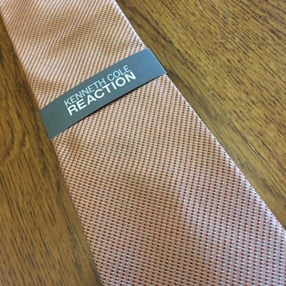 Kenneth Cole Reaction tie 👔 - Picture 2 of 2