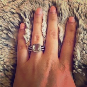 David Yurman Petite Wheaton - Peridot