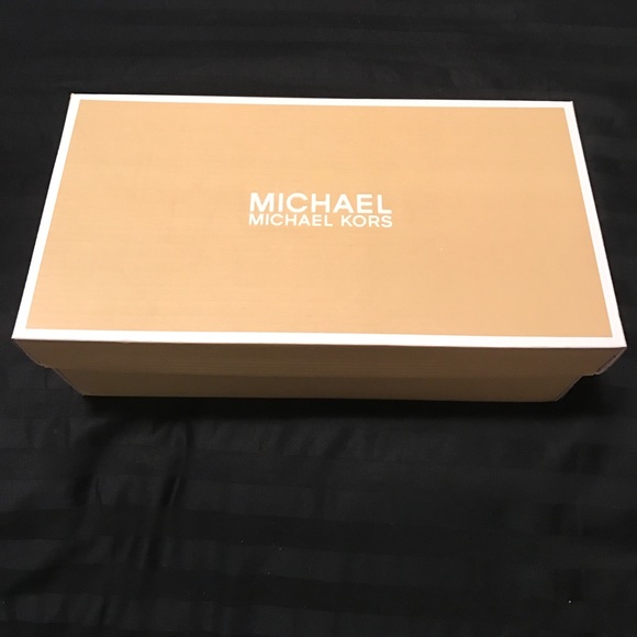 Michael Kors-Daisy Loafer Color: Suntan/BLK - Picture 3 of 4