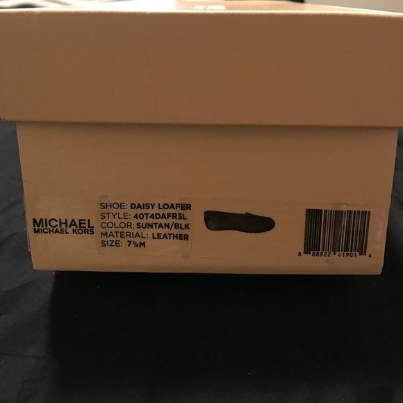 Michael Kors-Daisy Loafer Color: Suntan/BLK - Picture 4 of 4