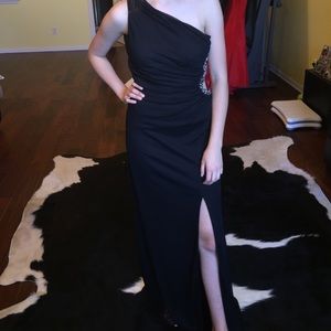 Black Adrianna Papell formal gown