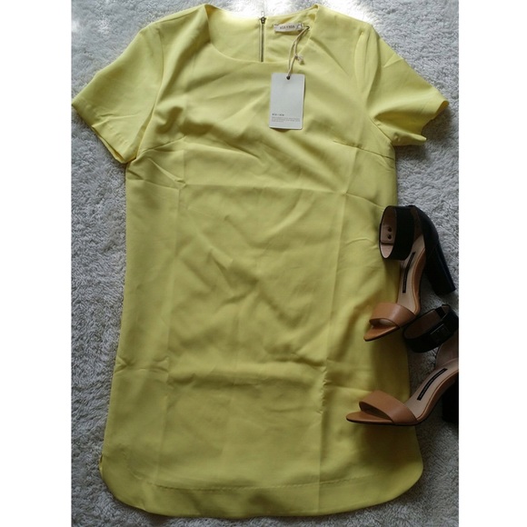 Sis sis Dresses & Skirts - NWT Sis Sis yellow shift dress