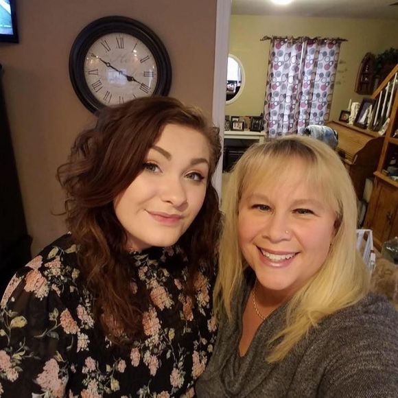 Meet your Posher, Corrie - Picture 1 of 1