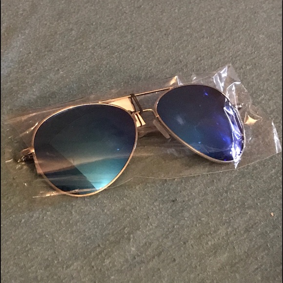 ☀️☀️Mirror aviator glasses☀️☀️ - Picture 1 of 1