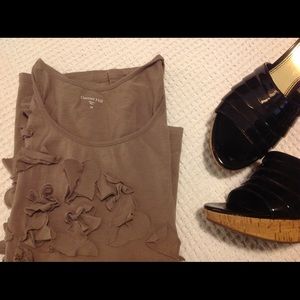 Softest Garnet Hill cotton top, ruffles on front