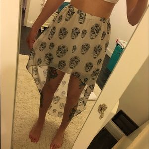 Sheer high-low skull skirt 🖤💀