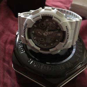 White G-shock