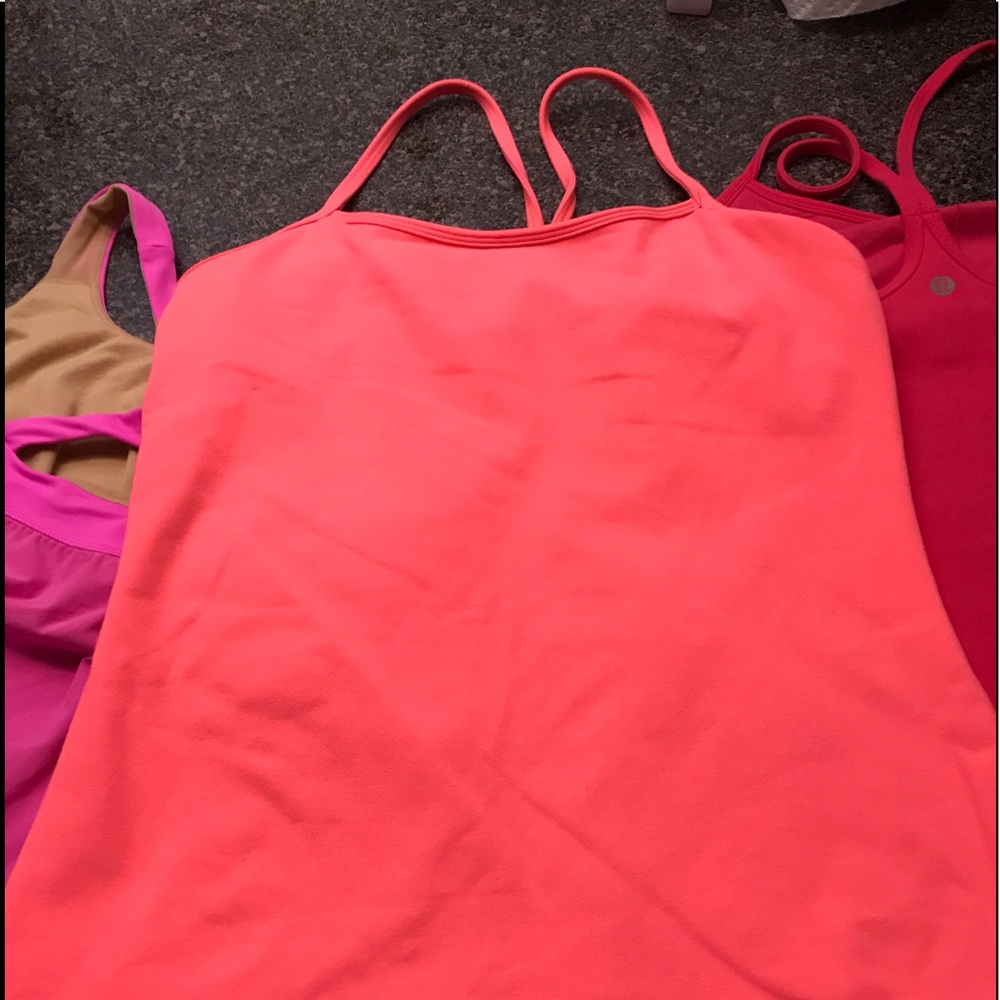 Lululemon tank