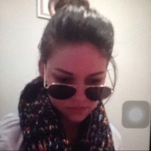 Meet your Posher, Katherine