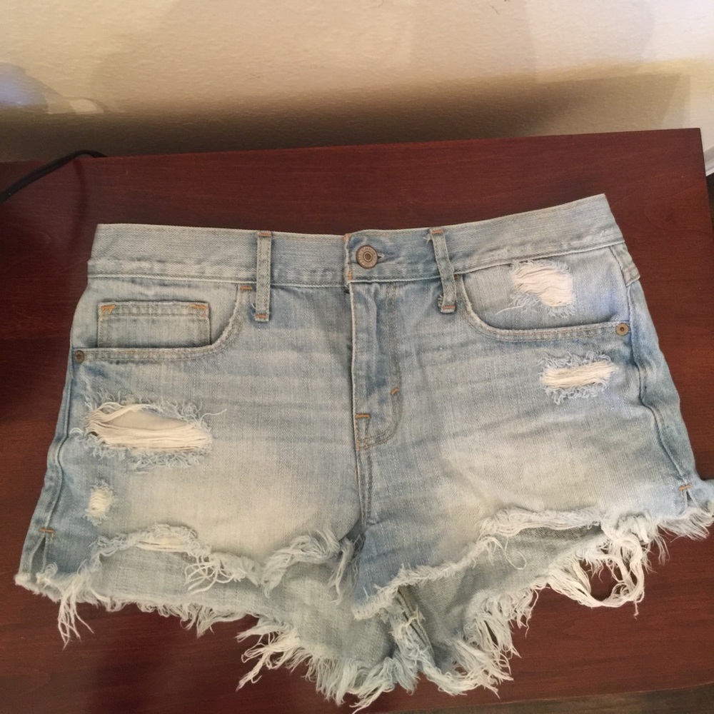 Abercrombie, high waisted shorts
