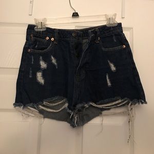 Distressed shorts