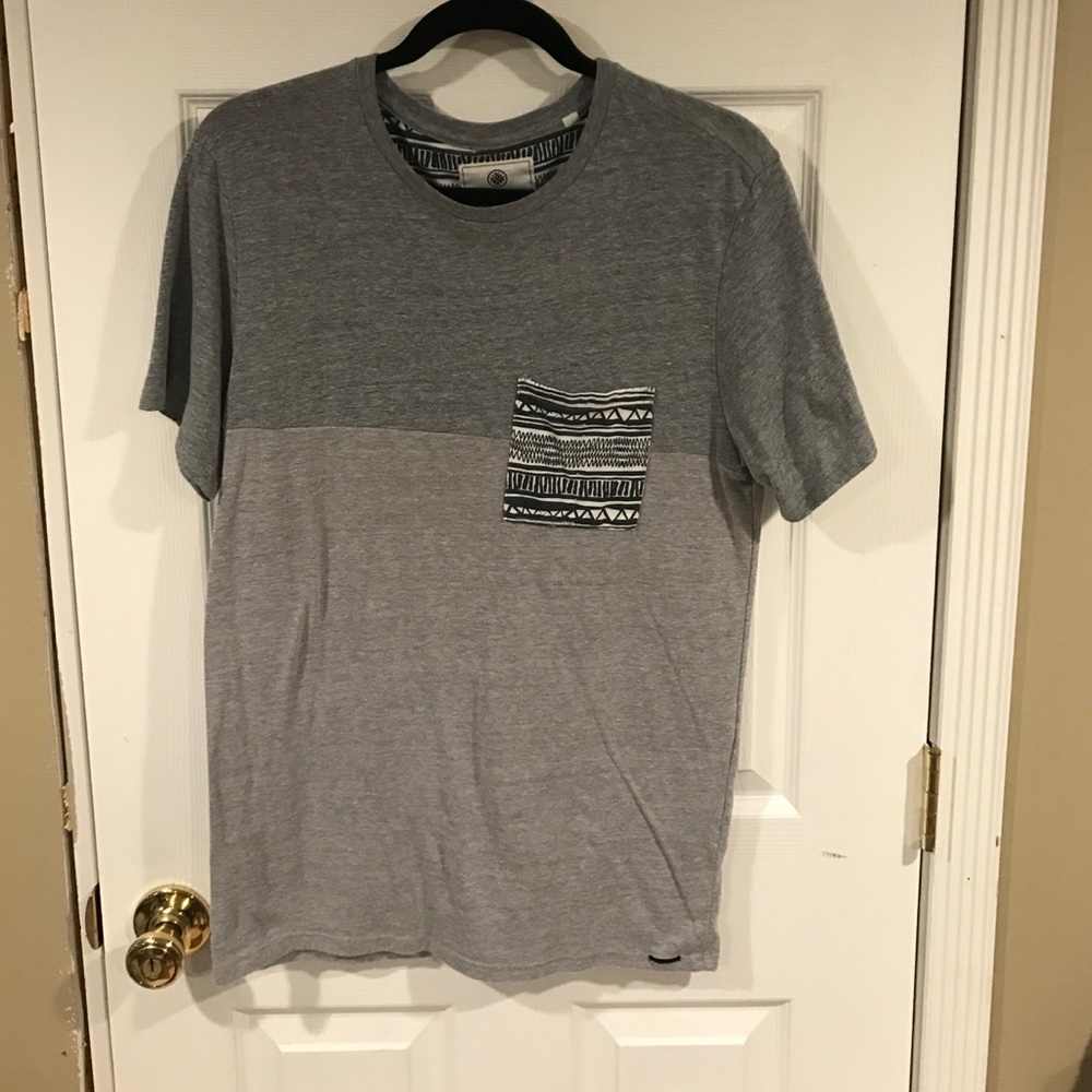 ON THE BYAS Men's T-Shirt