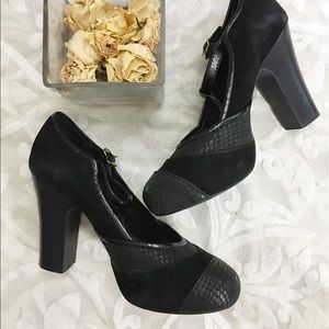 Fossil size 7 Mary Jane Pumps
