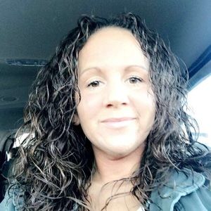 Meet your Posher, Corinne