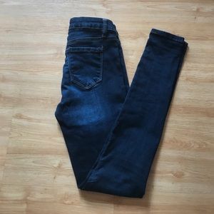 skinny jeans !