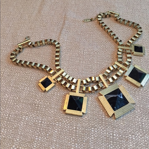 Jules B. Statement linked gold w/marbled pendants - Picture 5 of 6